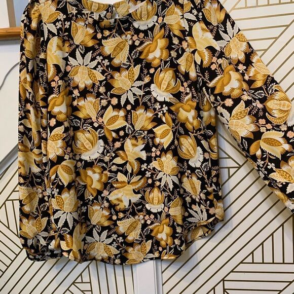 Loft Blouse - Picture 3 of 5